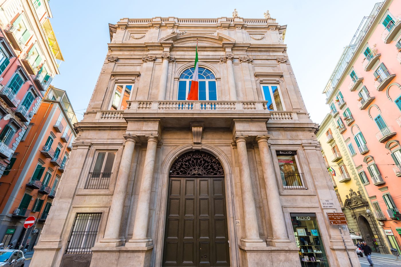 Facciata del Palazzo Doria d'Angri oggi